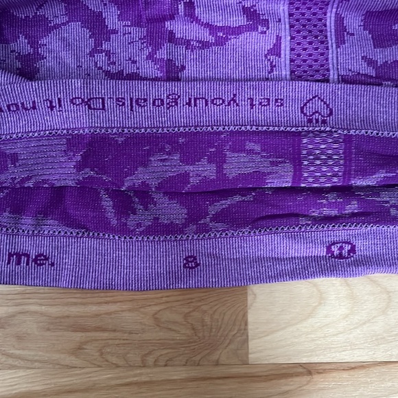 Lululemon swiftly tech size 8 hip length - Picture 4 of 4